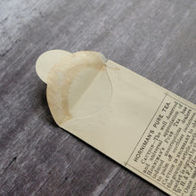 Load image into Gallery viewer, Alternative version Horniman&#39;s Pure Tea small paper envelope from a Victorian apothecary.