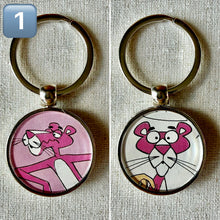 Load image into Gallery viewer, Pink Panther Annual Keyring 1979